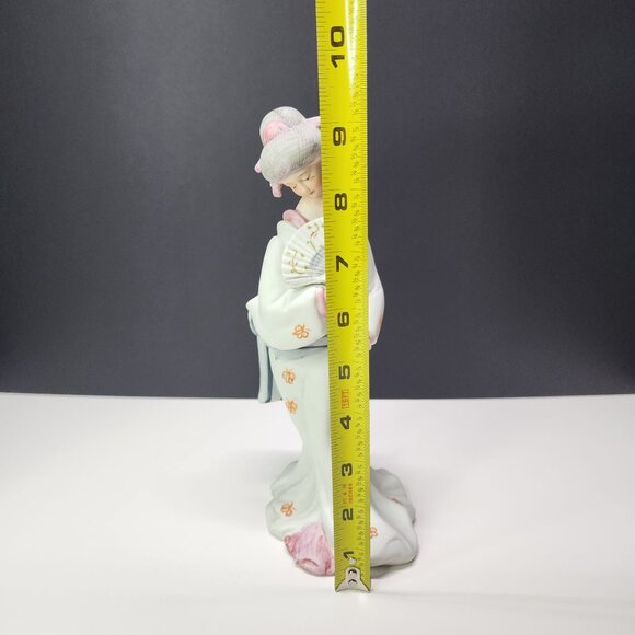 Vintage Ardco Bisque Porcelain Geisha Girl Figurine Hand Painted 9'' Taiwan - Picture 9 of 9